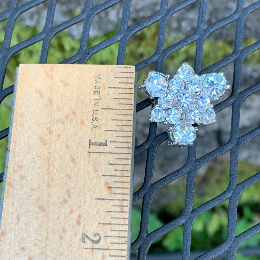 🤩4/$20 Vintage Clear Rhinestone Silver Lapel Hat Triangle Pin Brooch MidCent MCM - Picture 8 of 9